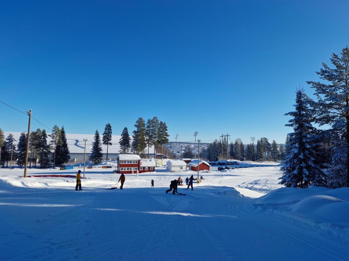 Badeland Gjestegard Raufoss Exteriér fotografie